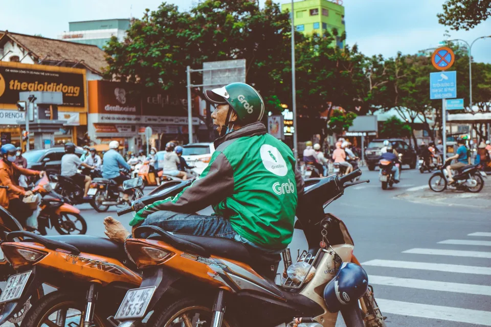 Đặt xe tại Lê Văn Hùng 15041963